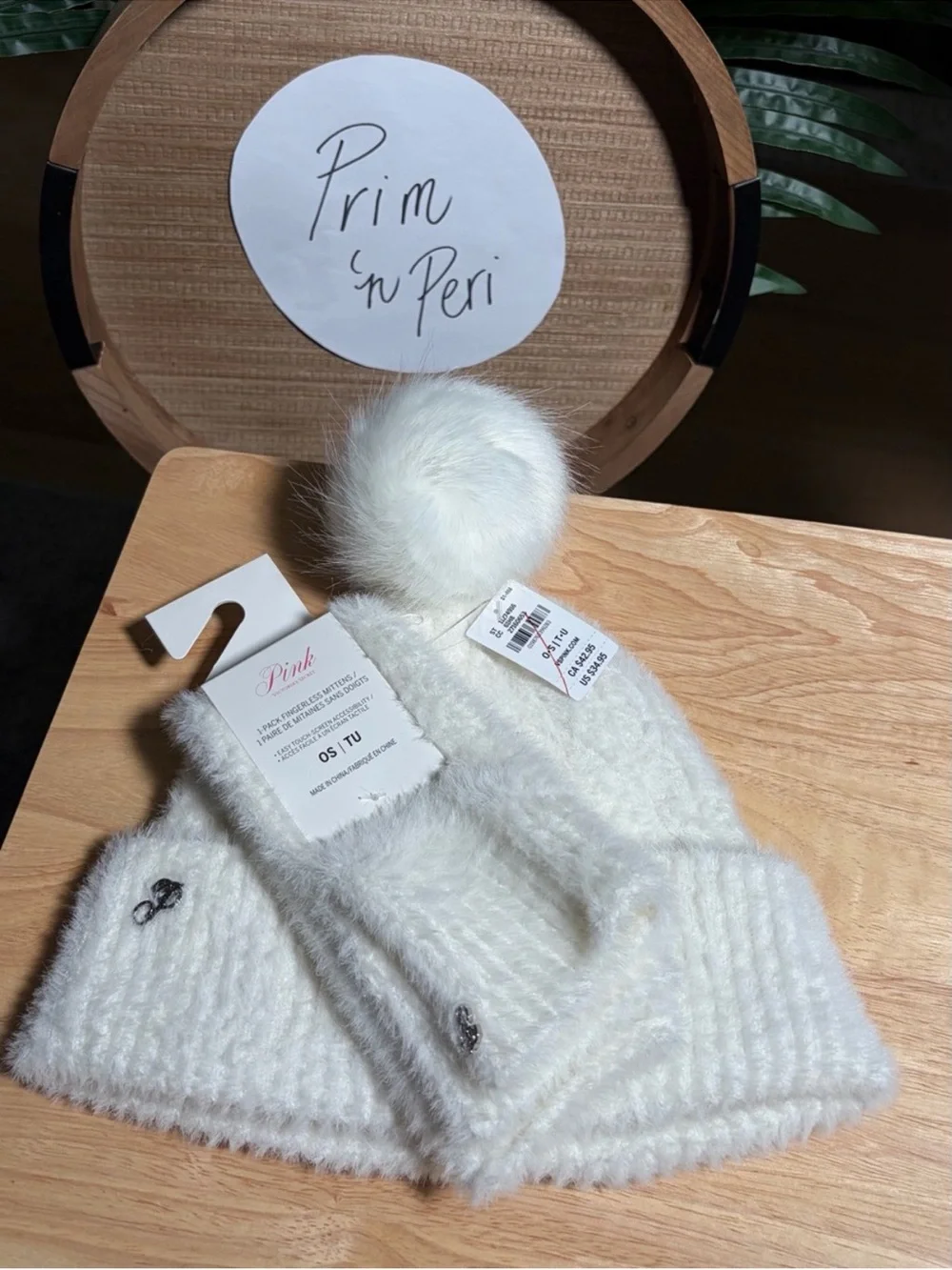 PINK Victoria’s Secret - Fuzzy “P” Beanie & Fingerless Gloves Winter SET